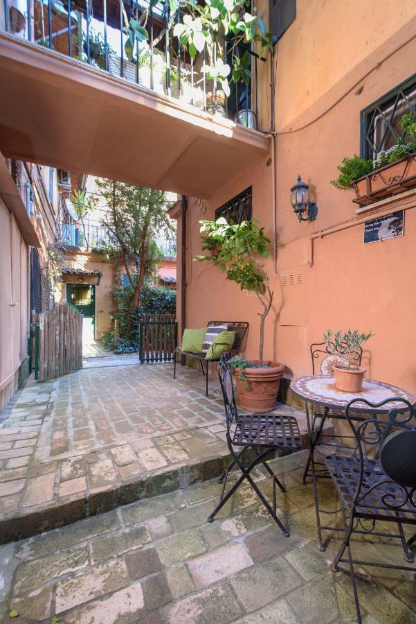 Apartamento Lovely With Garden In Vatican Museums Trastevere Roma Exterior foto